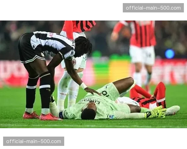 保级关键战前瞻：萨勒尼塔纳与热那亚的直接对话